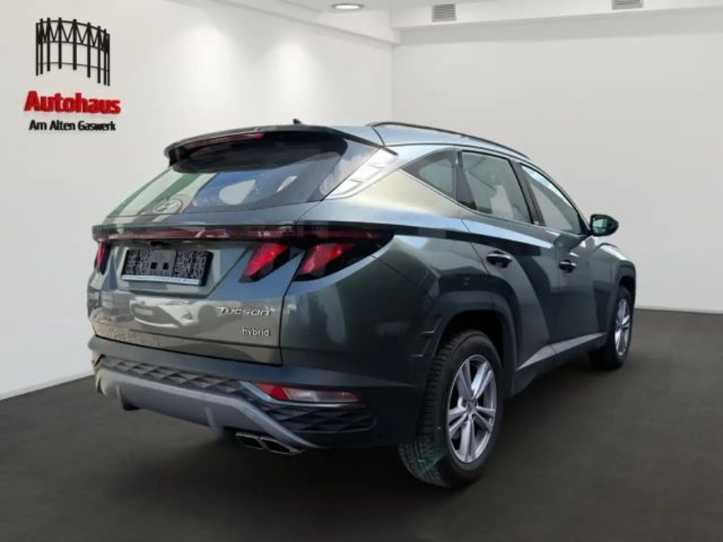 Hyundai Tucson Select Hybrid