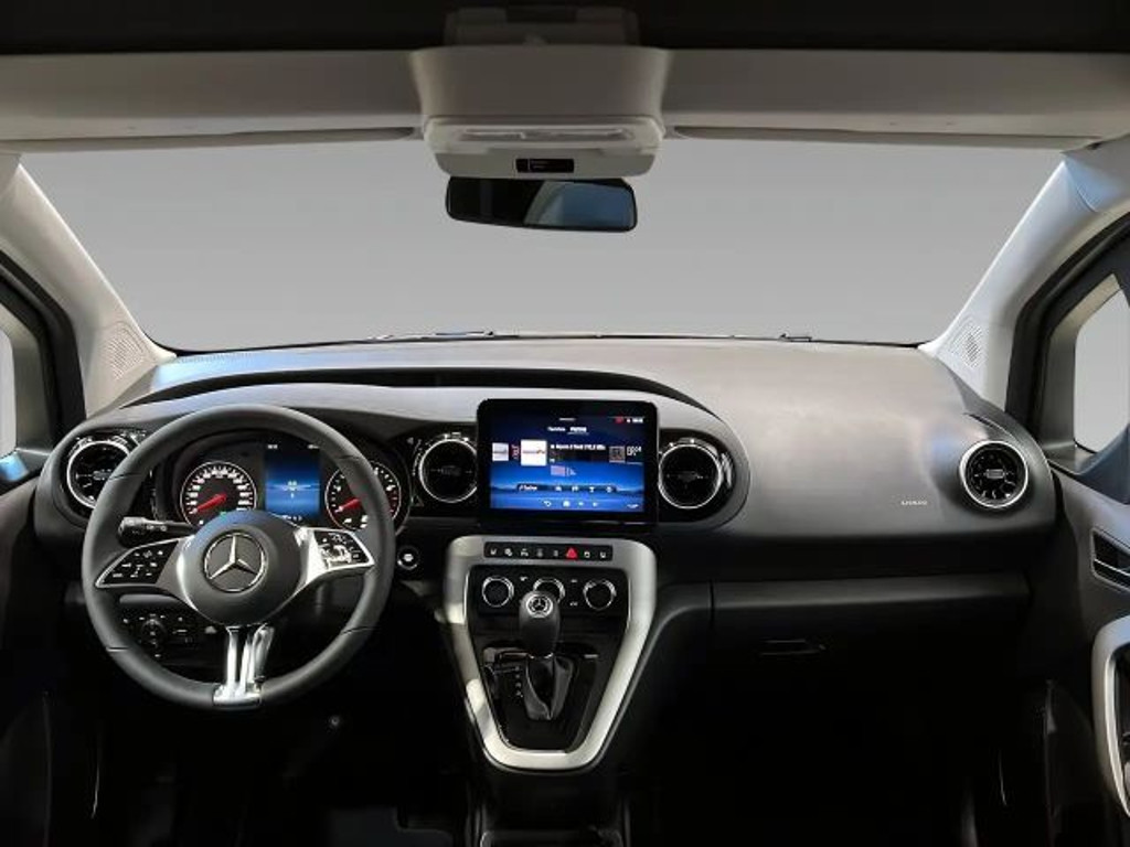 Mercedes-Benz T 180
