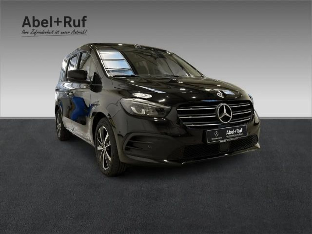 Mercedes-Benz T 180