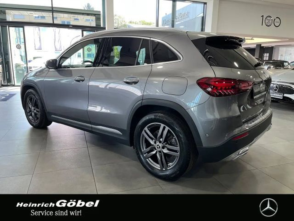 Mercedes-Benz GLA-Klasse GLA 220 4MATIC Progressive
