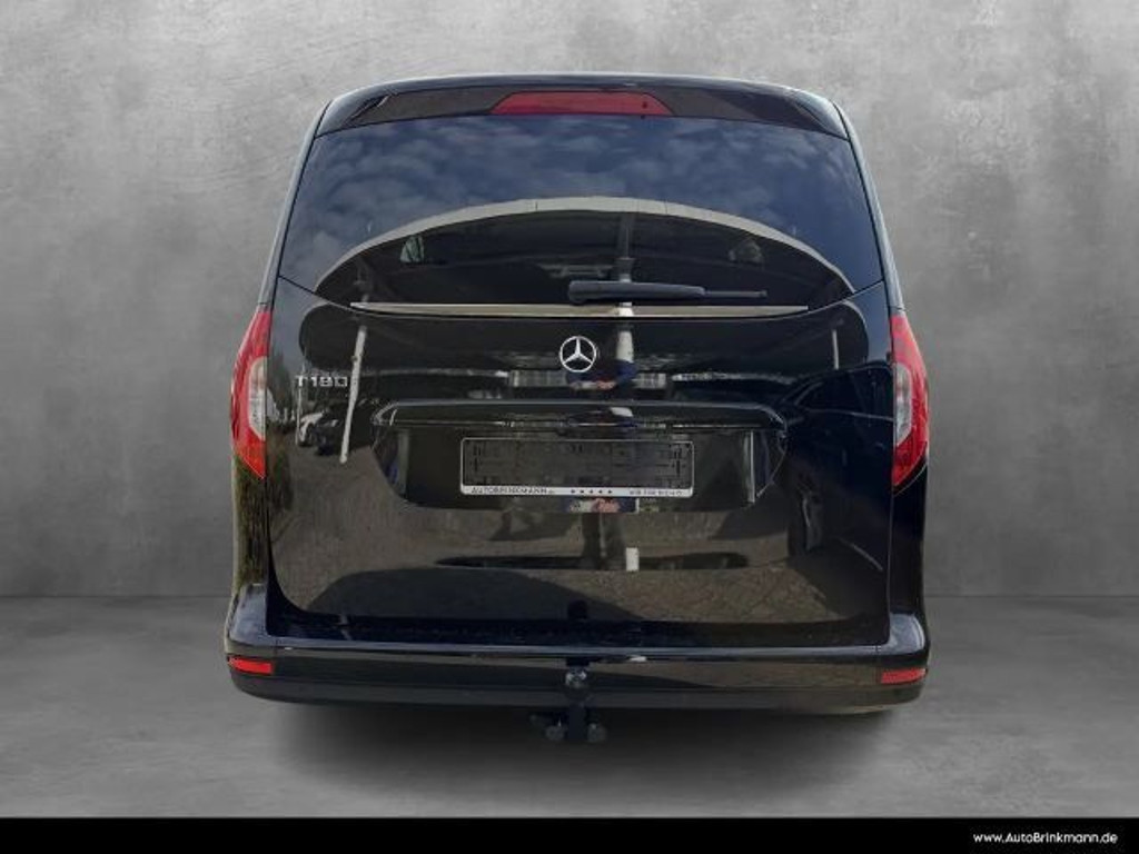 Mercedes-Benz T 180