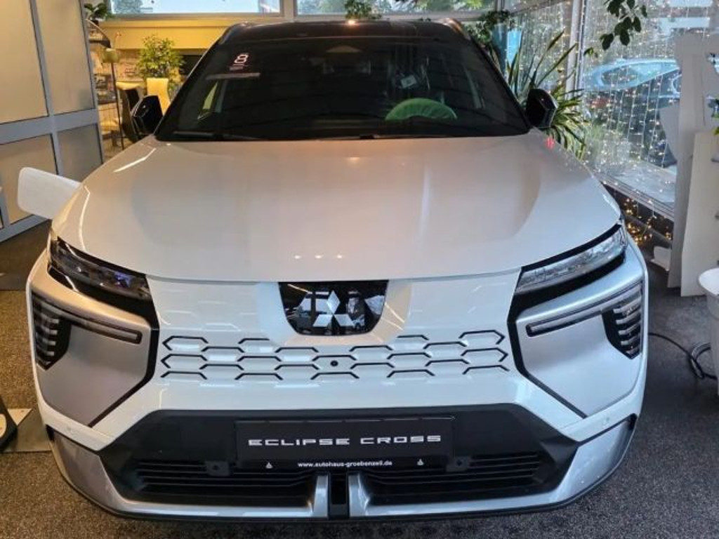 Mitsubishi Eclipse Cross Luxury Paket 87 kWh *Panoramadach*