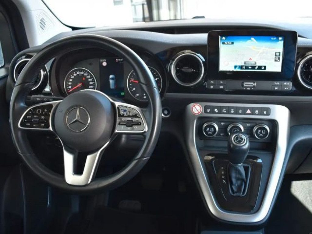 Mercedes-Benz T 180