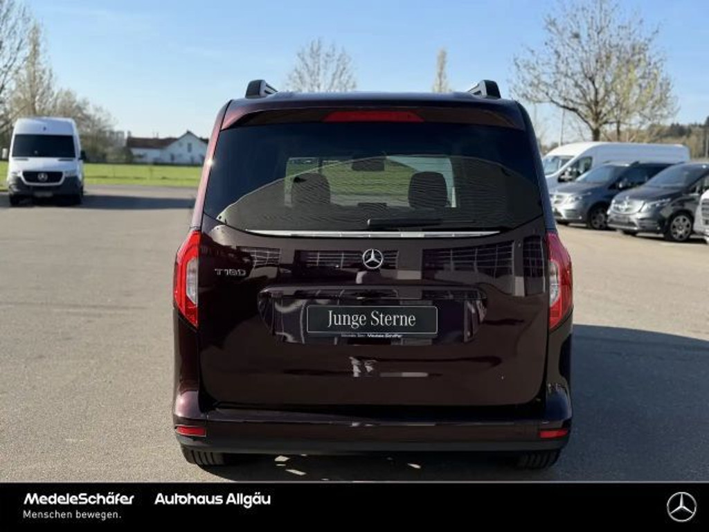 Mercedes-Benz T 180