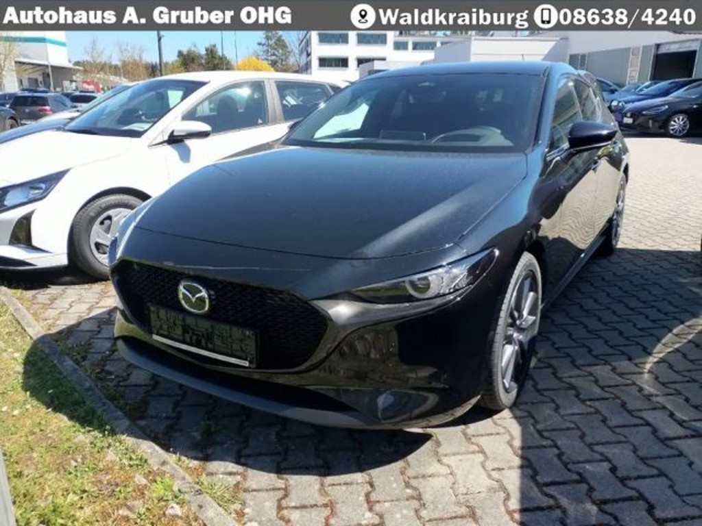 Mazda 3 SkyActiv Exclusive-line 2.5L e-Skyactiv