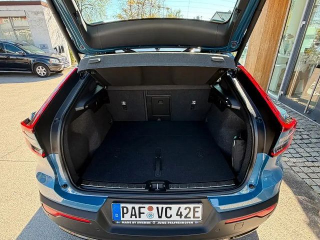 Volvo C40