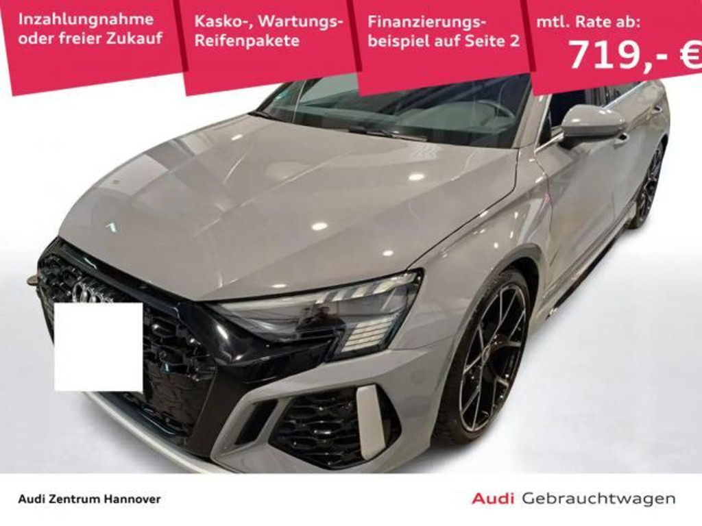 Audi RS3 Sedan Quattro