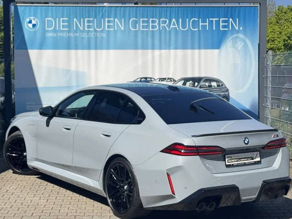 BMW M5