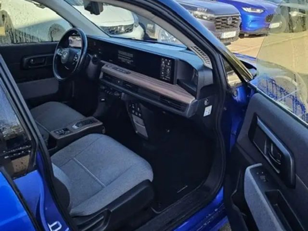 Honda e
