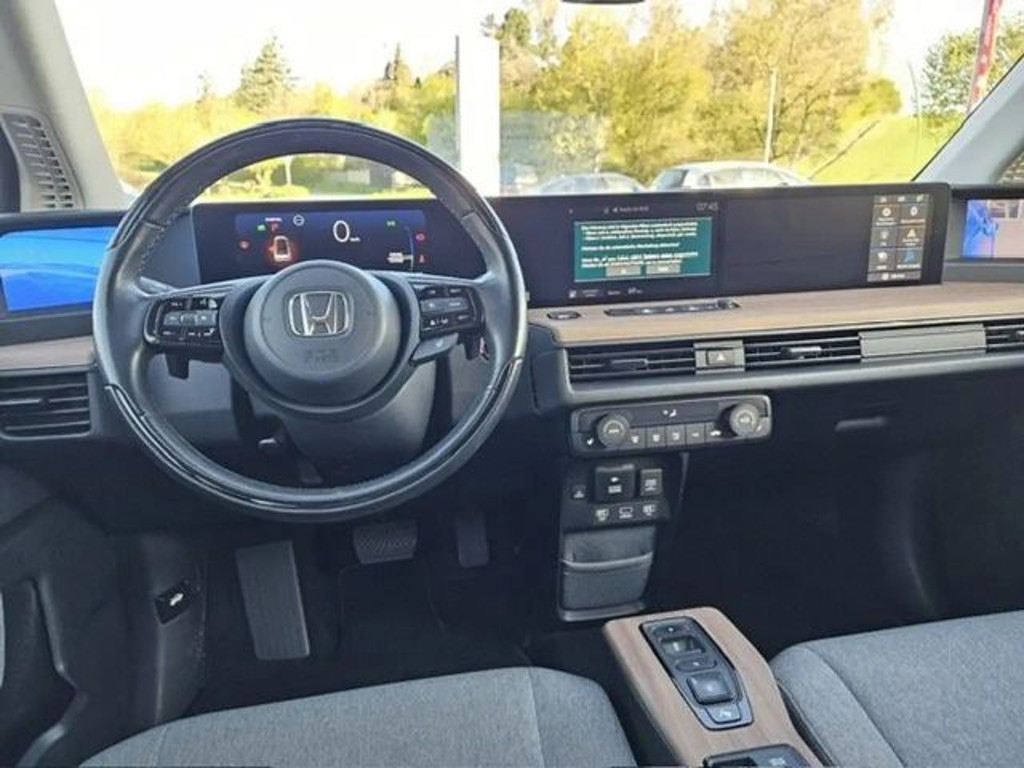 Honda e
