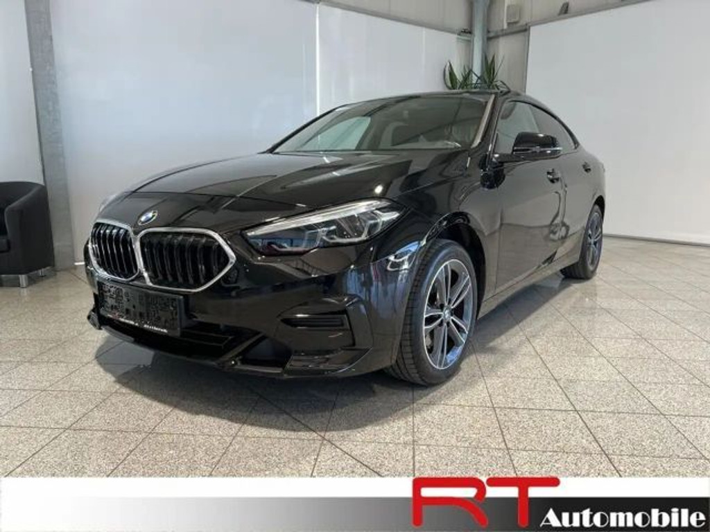 BMW 2 Serie 218 Sport Line Sedan 218i