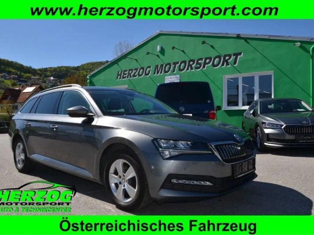 Skoda Superb Superb Kombi 2,0 TDI DSG LED VIRTUAL 1.BESITZ
