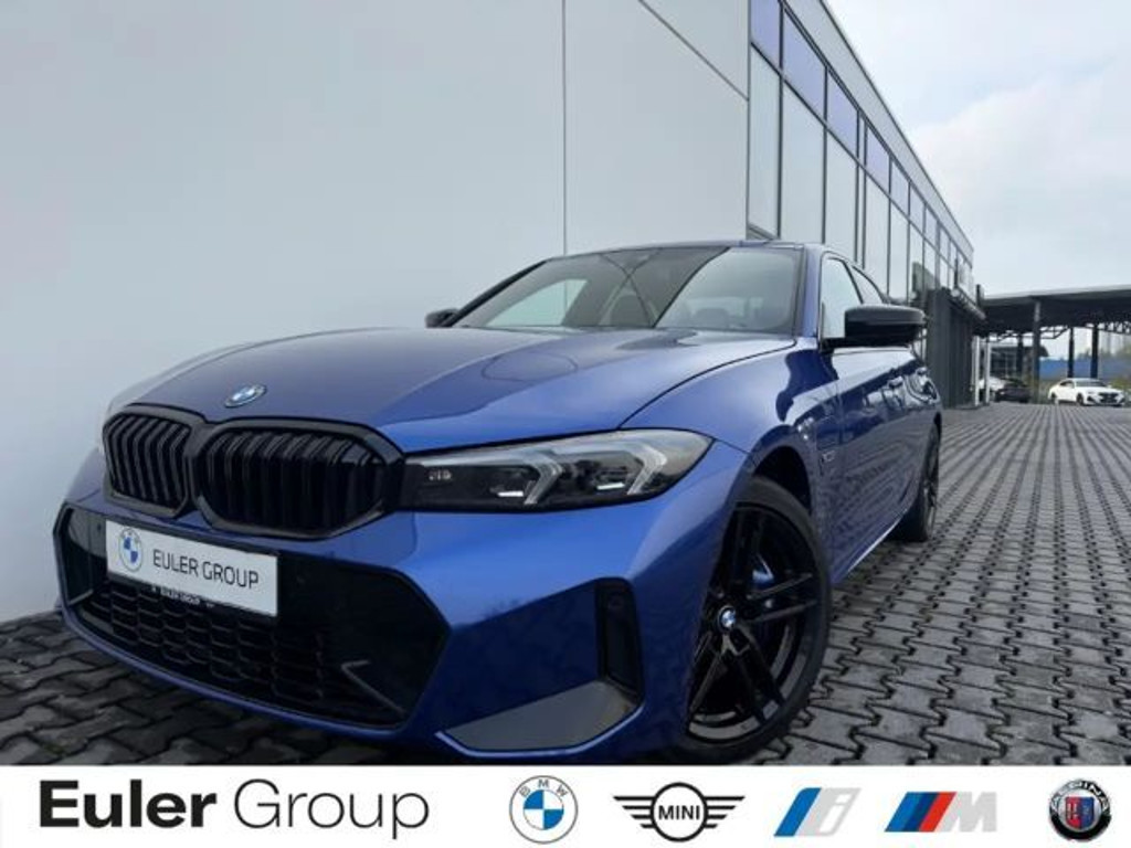 BMW 3 Serie 330 M-Sport xDrive Sedan 330e