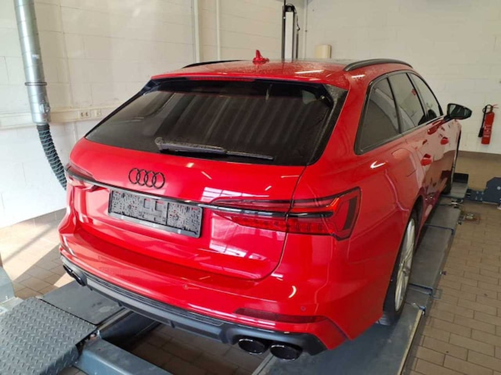 Audi S6