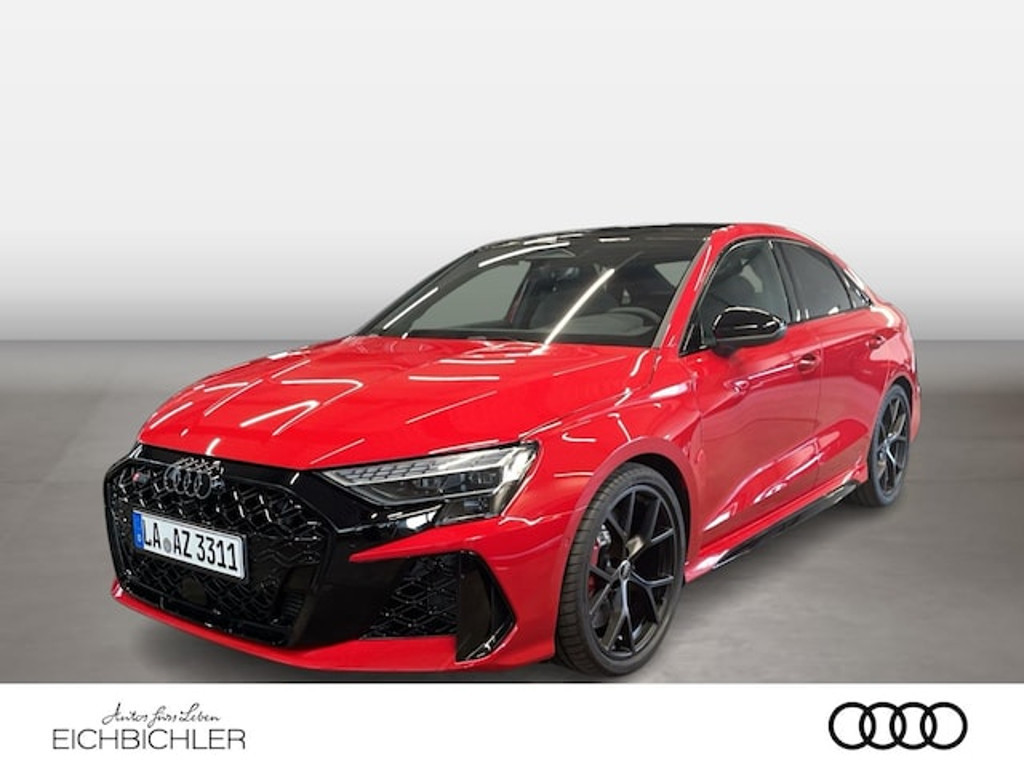 Audi RS3 Sedan Quattro S-Tronic