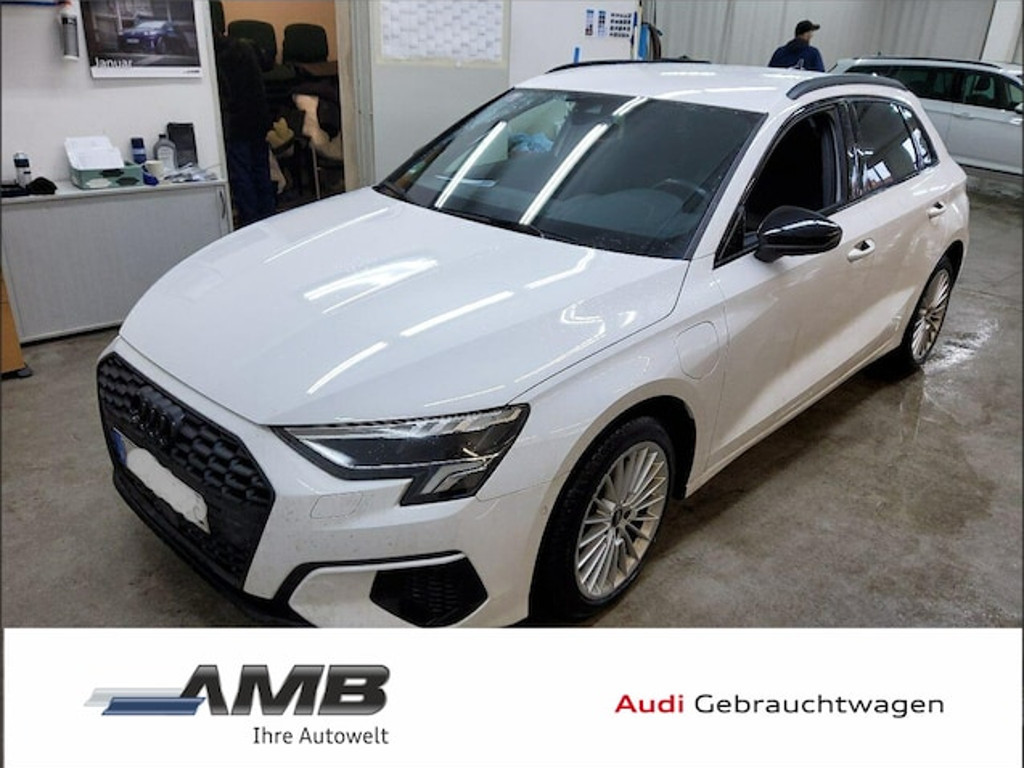 Audi A3 Sportback S-Tronic Hybride 40 TFSI