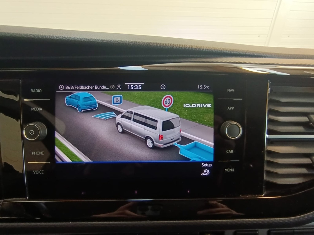 Volkswagen Caravelle