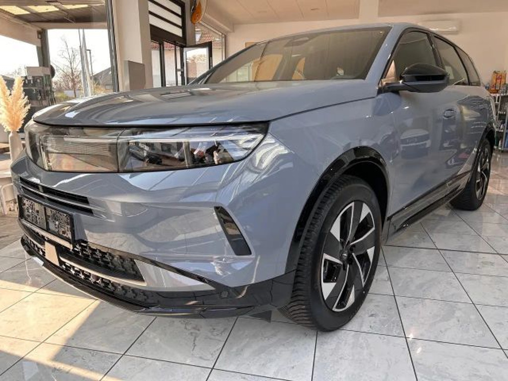 Opel Grandland Innovation Hybrid Edition