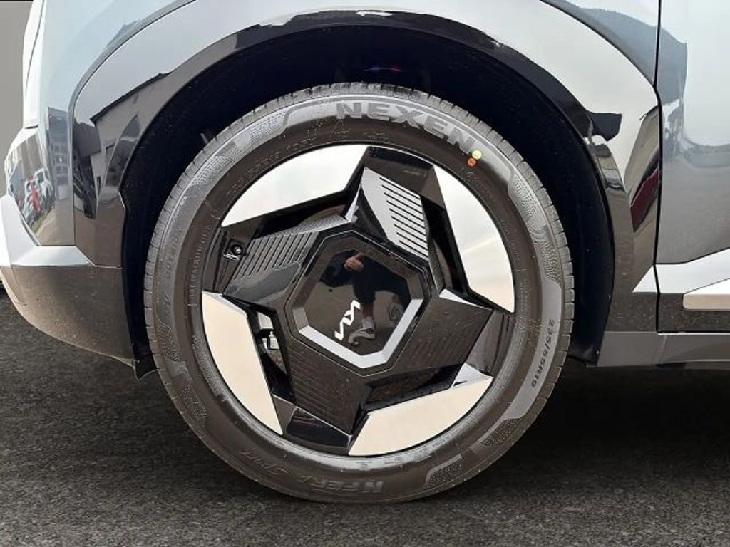 Kia EV5