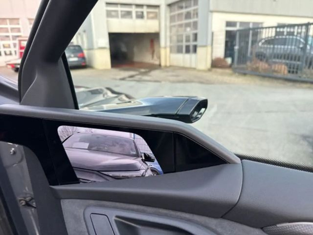 Audi S6 e-tron