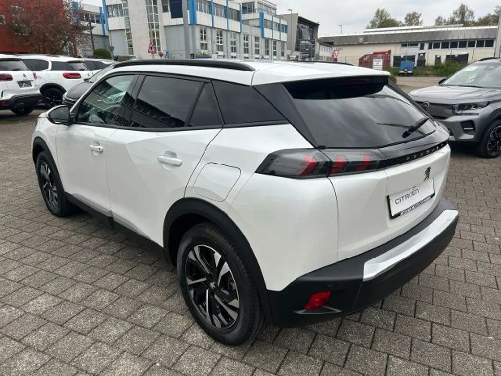 Peugeot e-2008