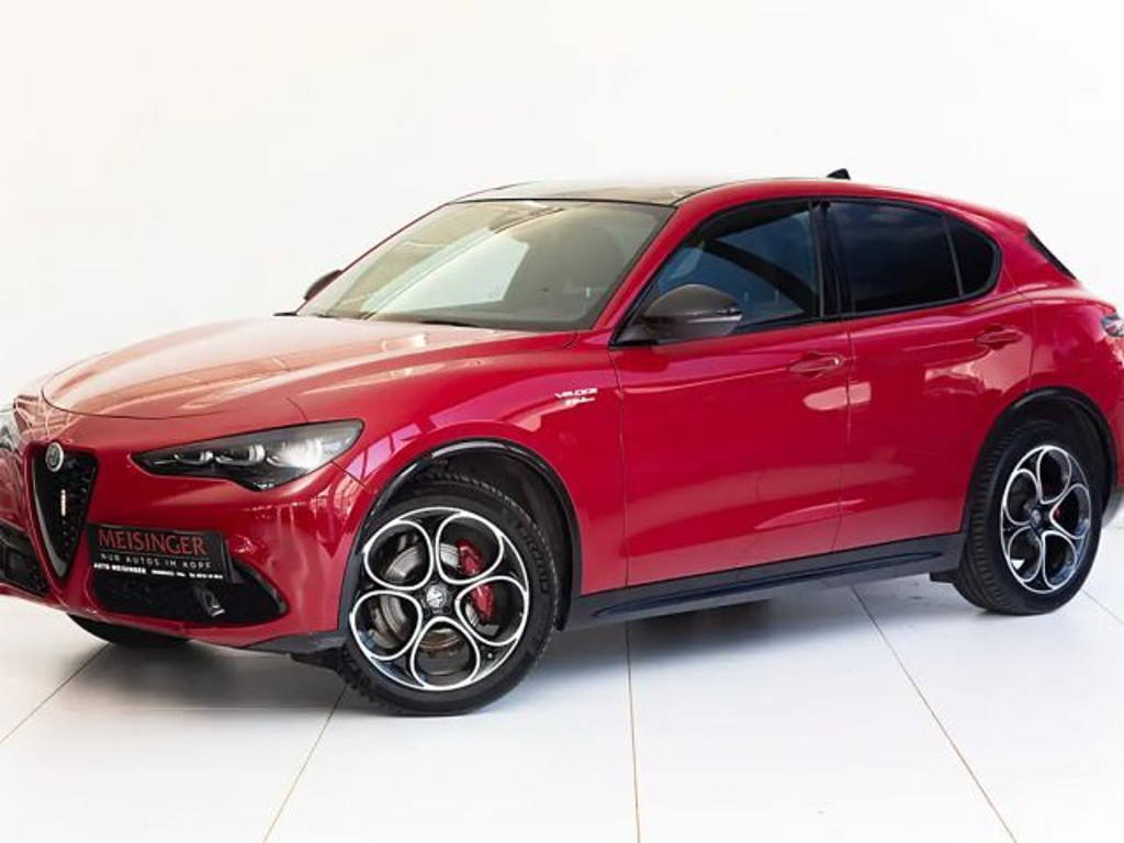 Alfa Romeo Stelvio Q4 AT8
