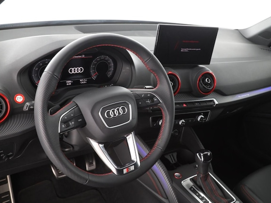 Audi SQ2