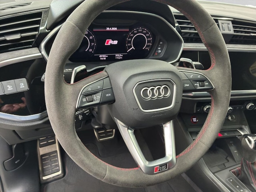 Audi RS Q3