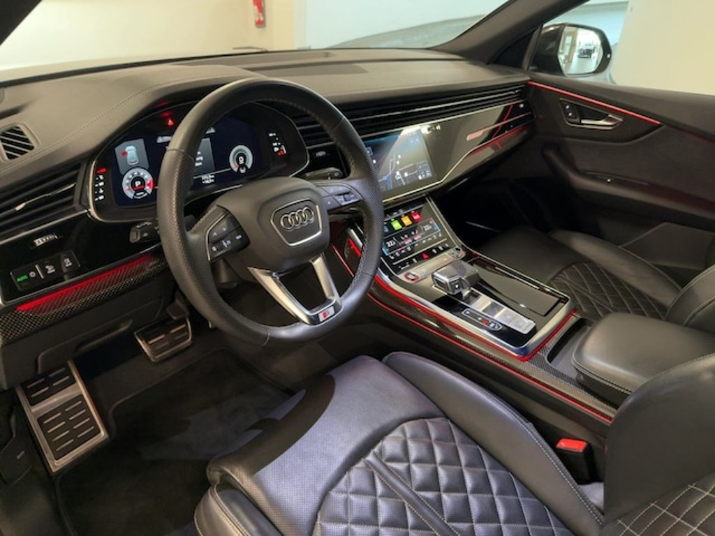 Audi SQ8