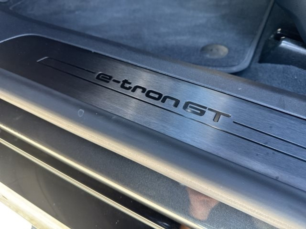 Audi e-tron GT