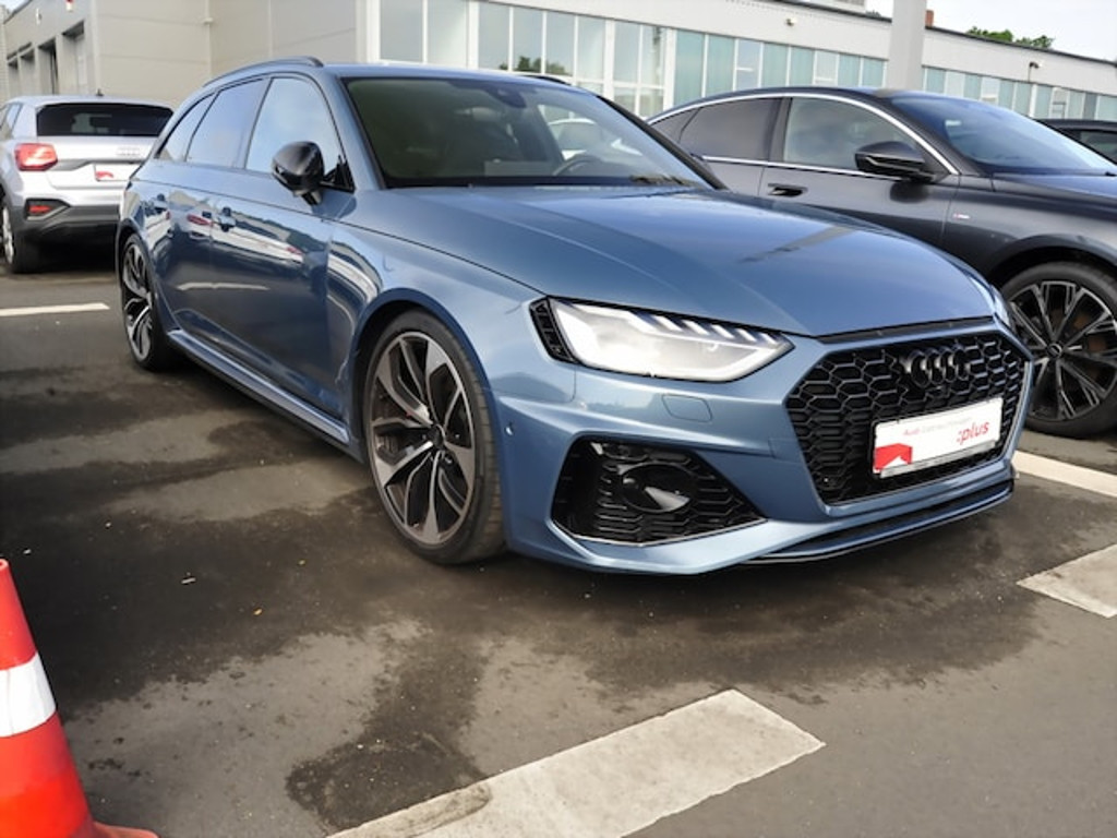Audi RS4