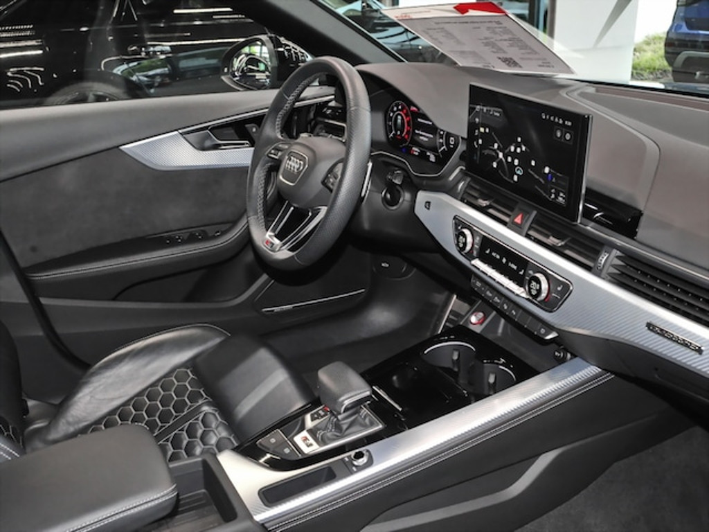 Audi RS4