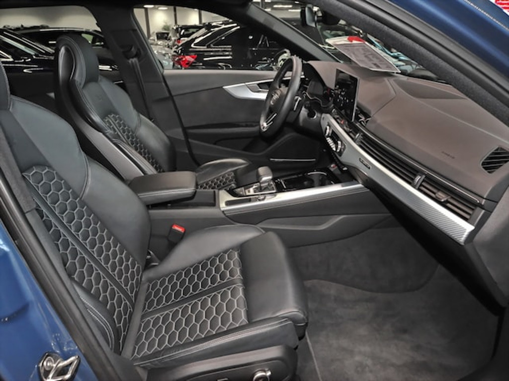 Audi RS4