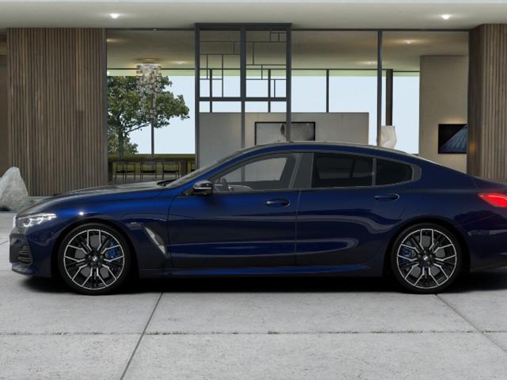 BMW M850