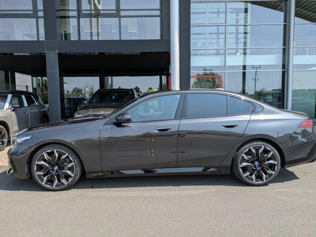 BMW 5 Serie 540 xDrive Sedan 540d