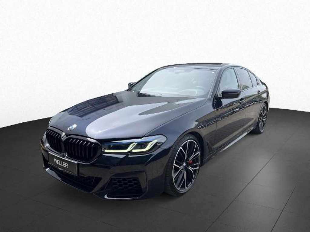 BMW M550 xDrive Sedan