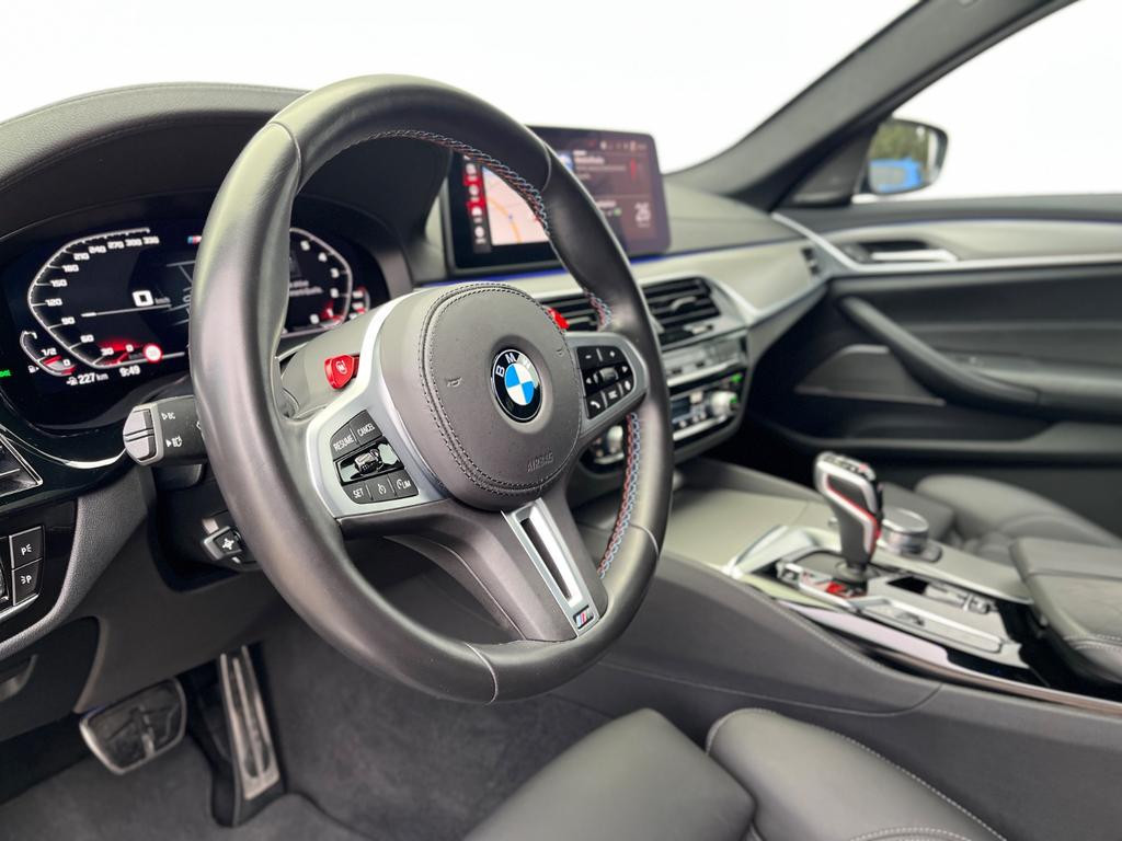 BMW M5