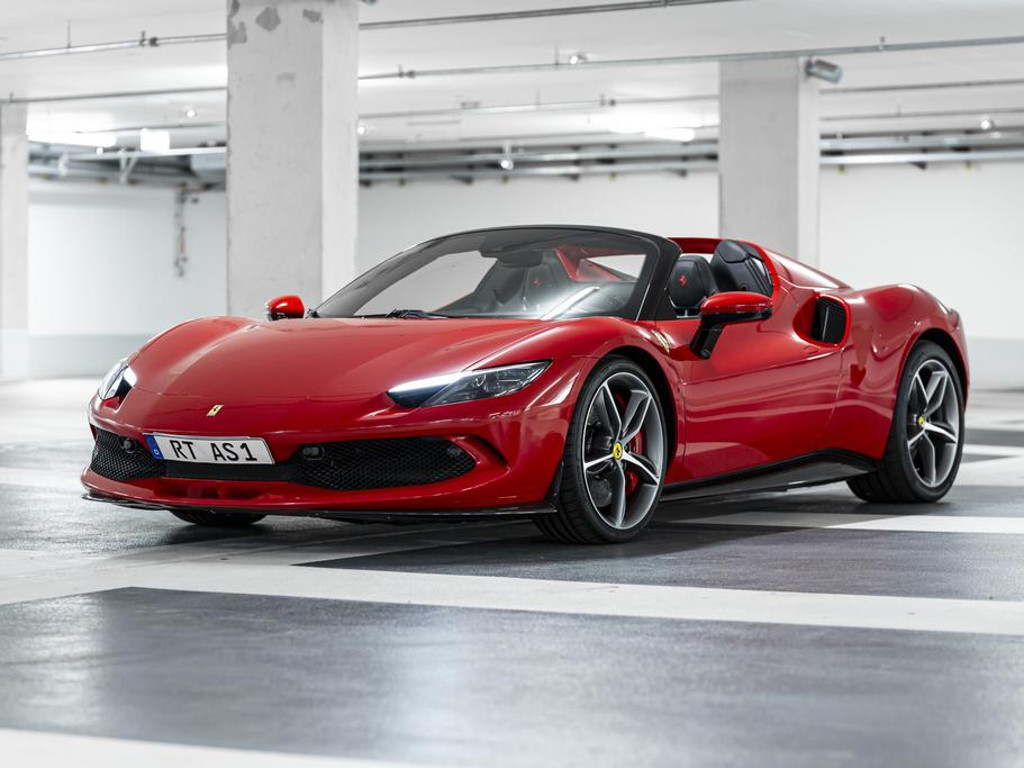 Ferrari 296 GTS 6xCarbon|TwoTone|Lift|JBL|NeckW|VentilS|