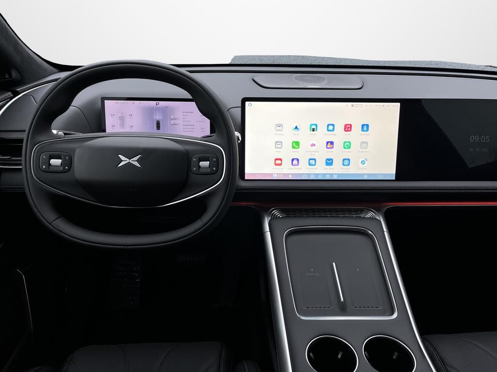 Xpeng G9