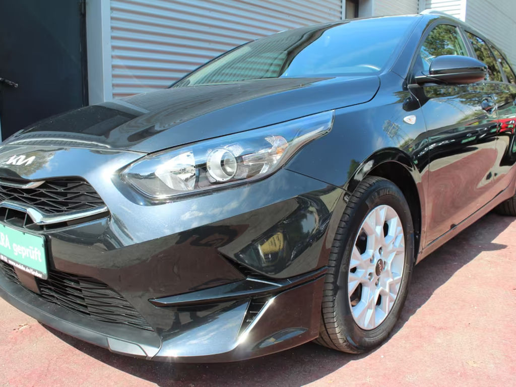 Kia Ceed cee'd SPORTSWAGON 100 PRESTIGE KLIMA AHK 1.Hd