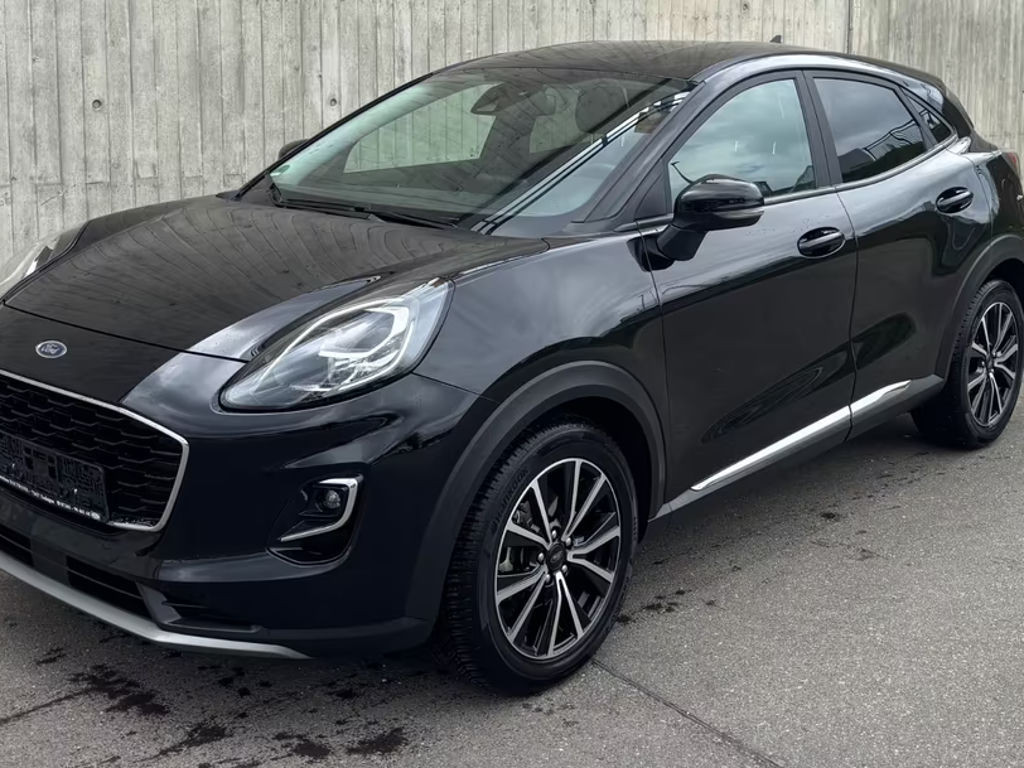 Ford Puma EcoBoost Titanium