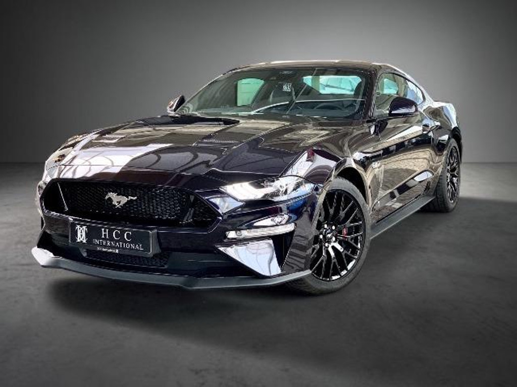 Ford Mustang Fastback GT 5.0 V8