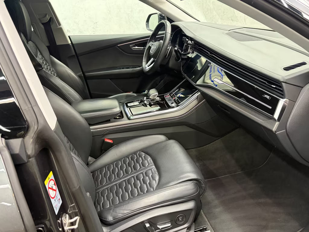 Audi RS Q8