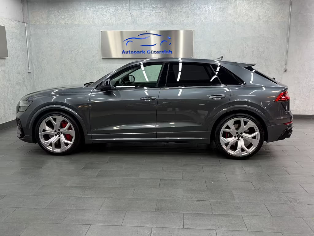 Audi RS Q8