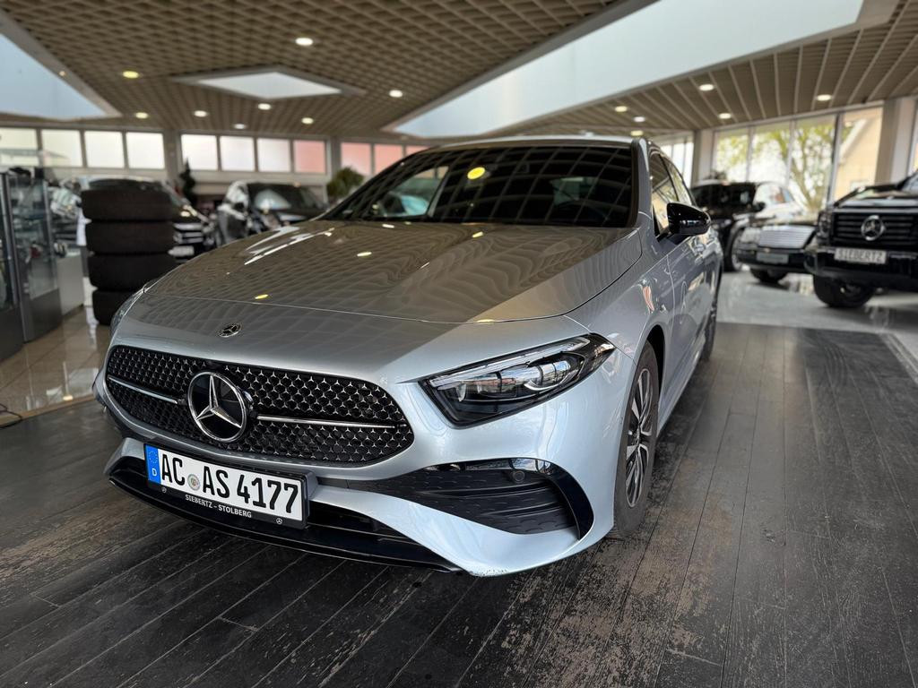 Mercedes-Benz A-Klasse A 180 AMG Line