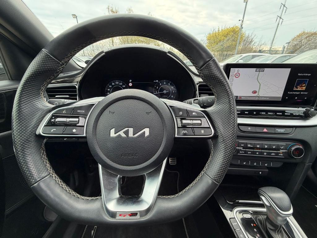 Kia ProCeed
