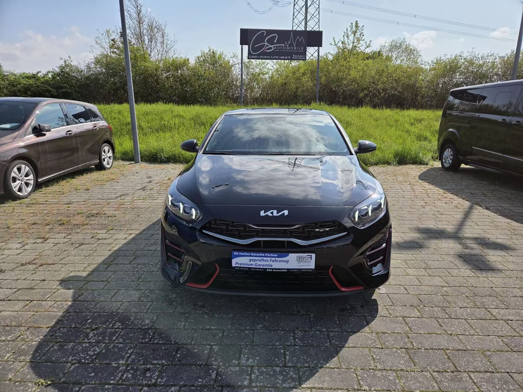 Kia ProCeed