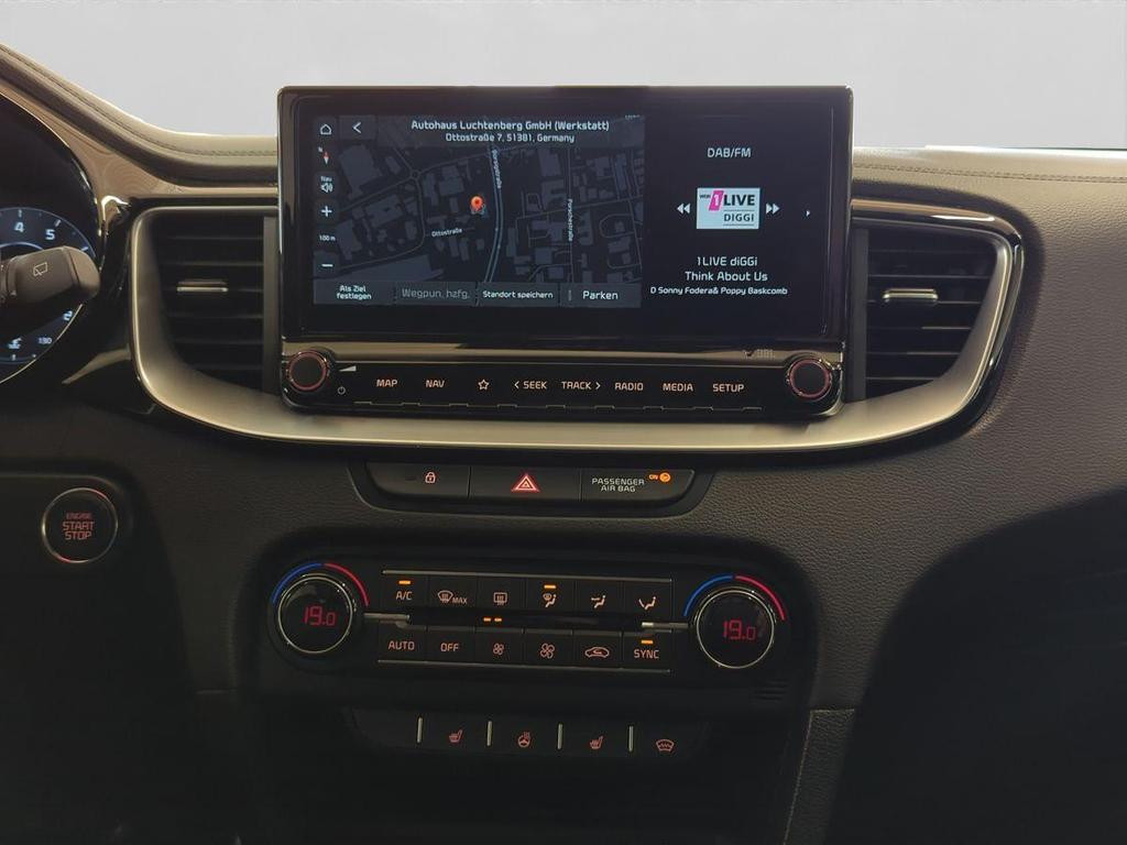 Kia ProCeed