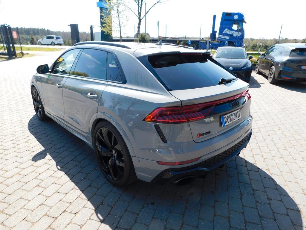Audi RS Q8