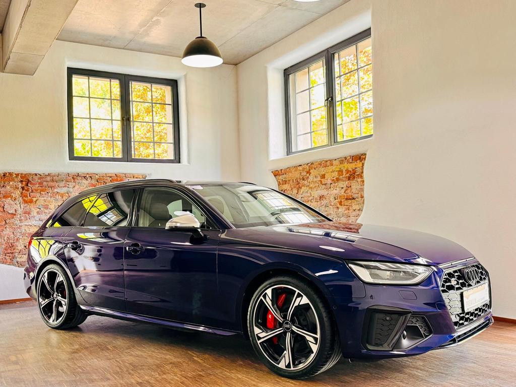 Audi S4
